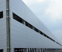 Montam panouri sandwich / constructii metalice